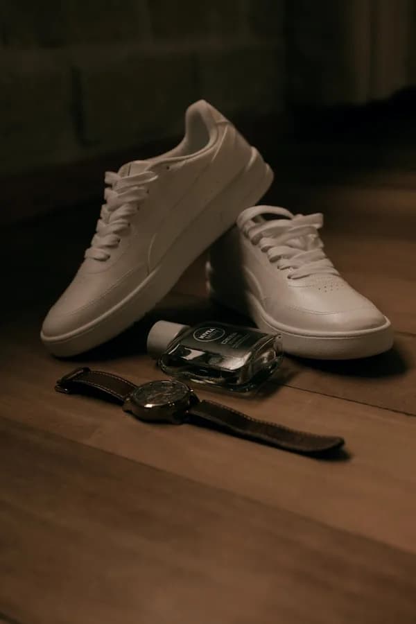 Sneakers en cuir — vue 1